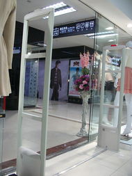 母嬰用品店貨架 廠家批發優勢與婦幼用品陳列之道